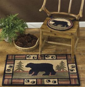 Adirondack Bear Hook Rug - 24" x 36"